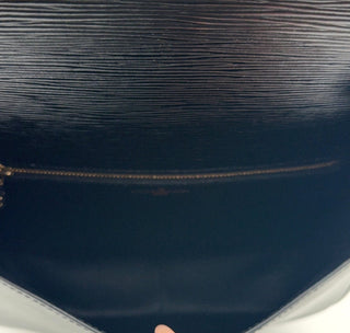 Louis Vuitton Saint Cloud GM Epi Leder schwarz - Second Hand - BONVOYAGELOUIS