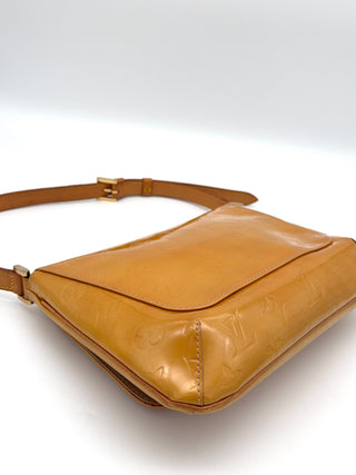 Louis Vuitton Thompson Street Vernis Leder gelb - Second Hand - BONVOYAGELOUIS