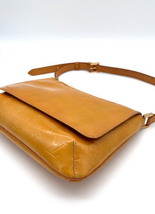 Louis Vuitton Thompson Street Vernis Leder gelb - Second Hand - BONVOYAGELOUIS