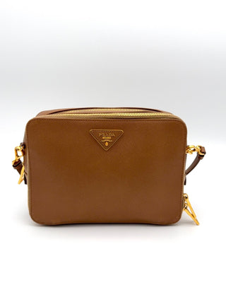 Prada Camera Bag Saffiano Leder - Handtasche- Second Hand - BONVOYAGELOUIS