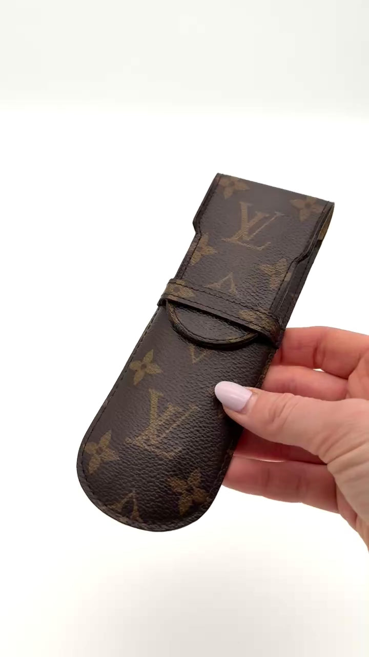 Louis Vuitton Stiftetui Étui Stylos Video