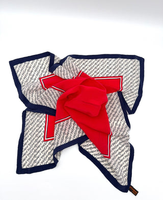 Yves Saint Laurent Tuch 65x 65 cm 100% Seide - Second Hand - BONVOYAGELOUIS